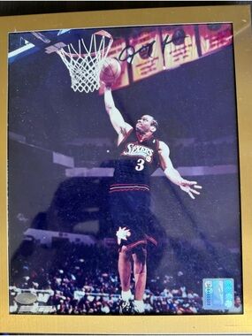 Signed Allen Iverson Sixers Dunk Photo - Black & Red Jersey